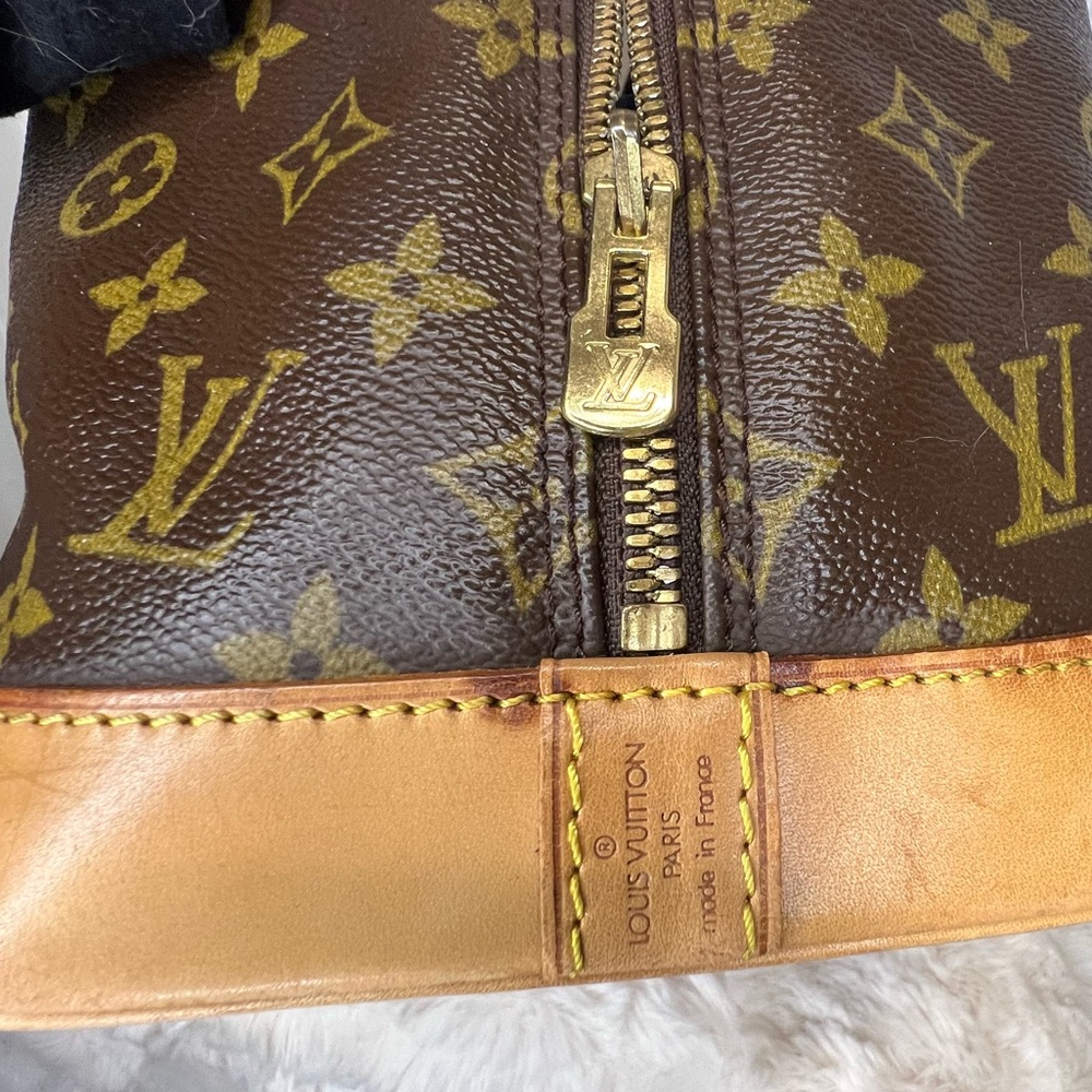 ❤️ LOUIS VUITTON “HOST PICK” MONOGRAM ALMA PM - Picture 7 of 16
